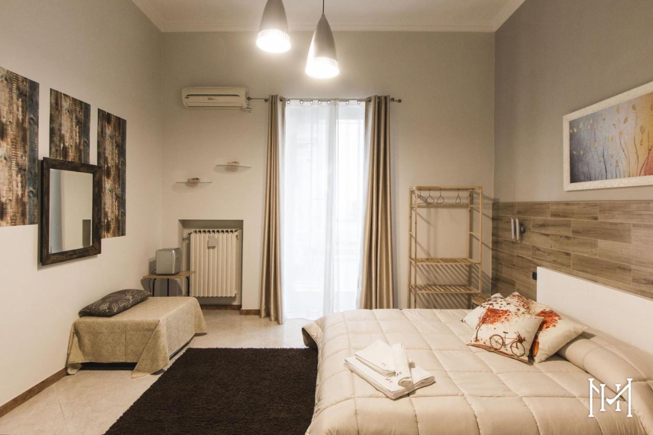 Camera Matrimoniale con Balcone (3 Adulti)