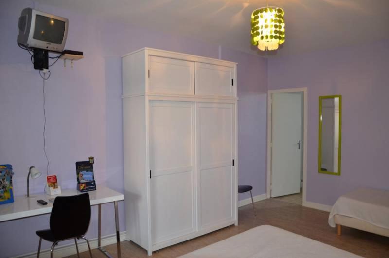 Triple Room with Private Bathroom