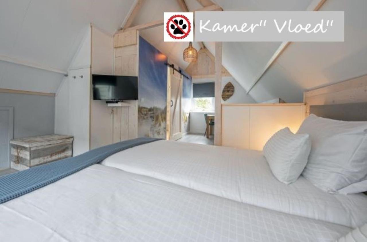 Standard Double Room,1551733294:JPEG