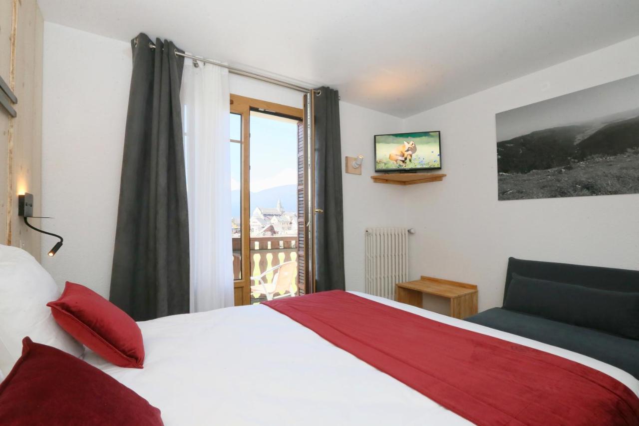 Double Room with Double bed and Sofa Bed,1091527338:JPEG