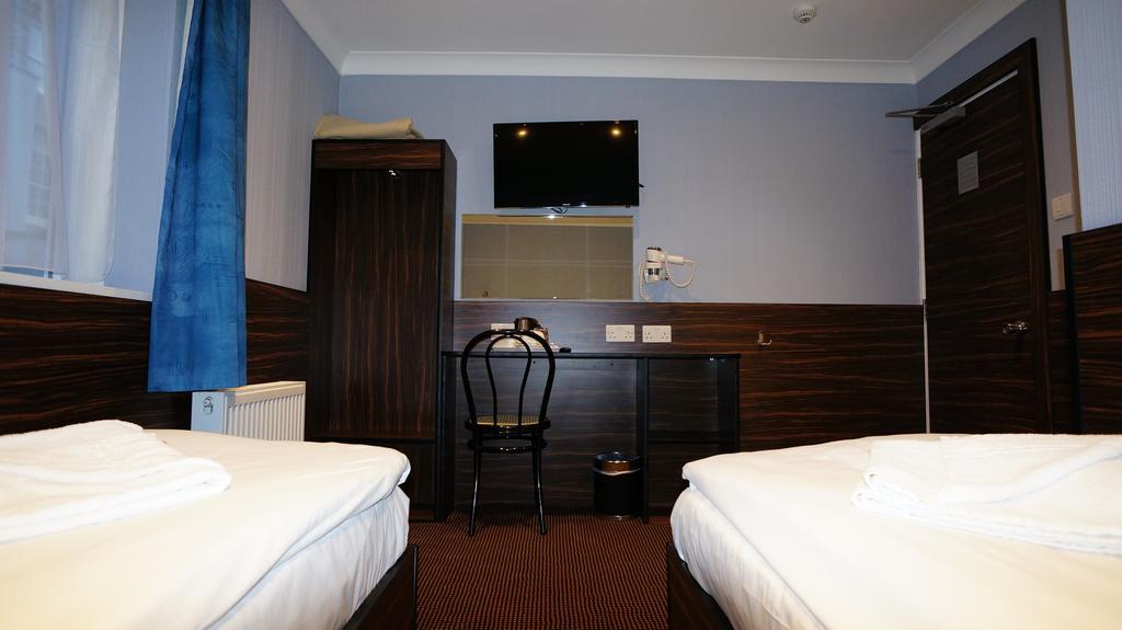 Twin Room,109742937:JPEG