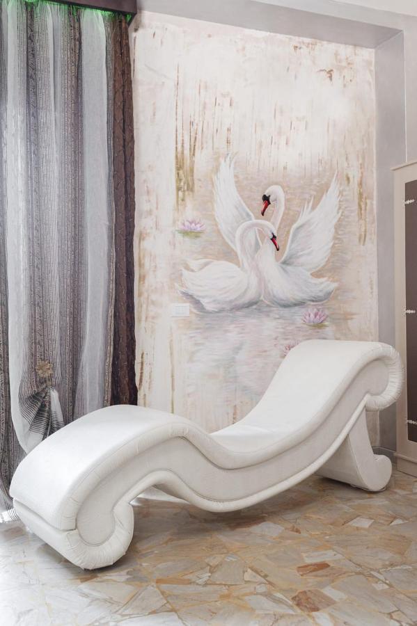 Double Room with Spa Bath,1168158781:JPEG