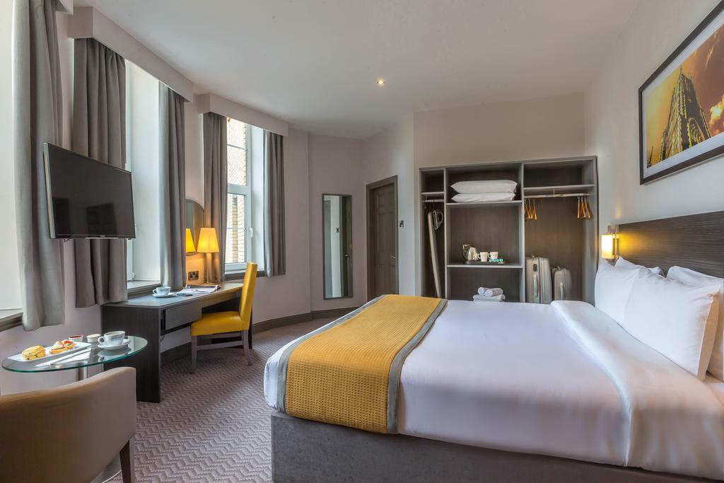 Double Room,163697418:JPEG