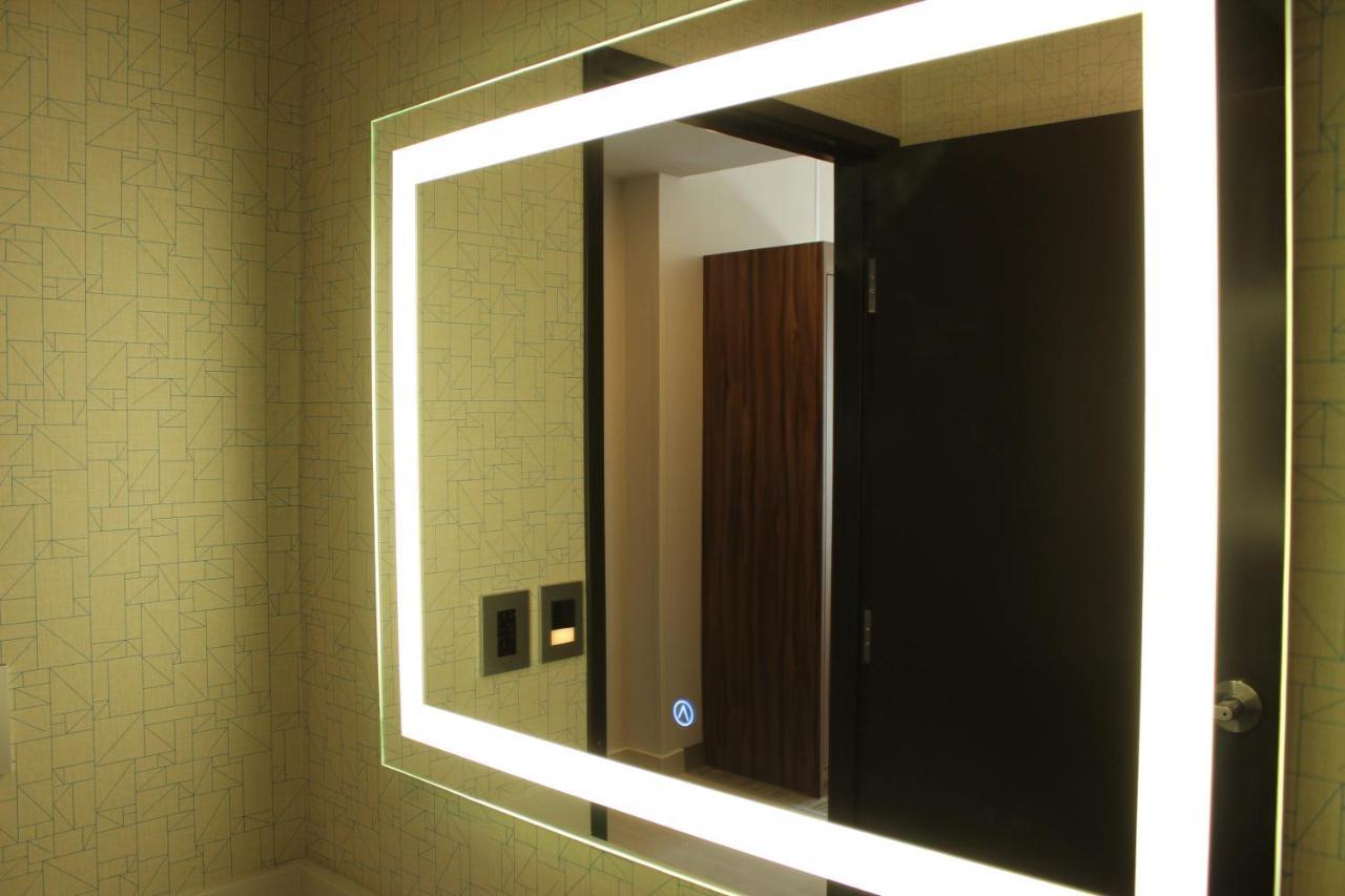 Habitación Estándar con cama extragrande - Adaptada para personas de movilidad reducida