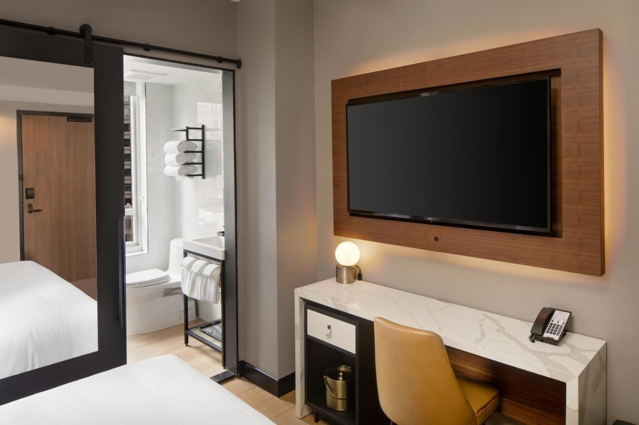 Standard Double Room with Two Double Beds