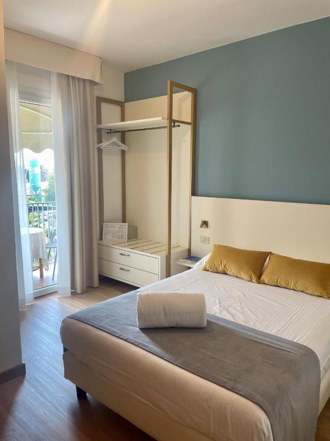 Single Room with Balcony