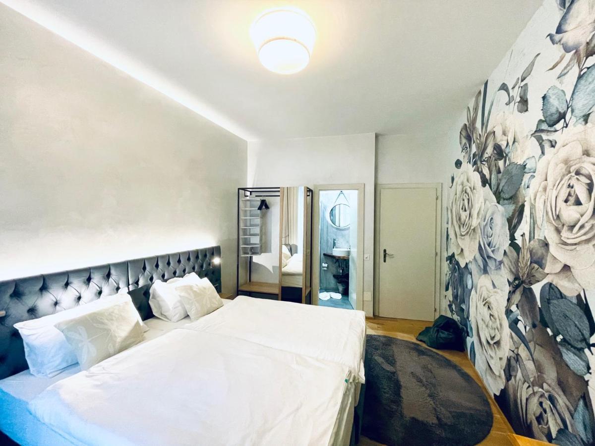 Standard Double Room,1237992967:JPEG