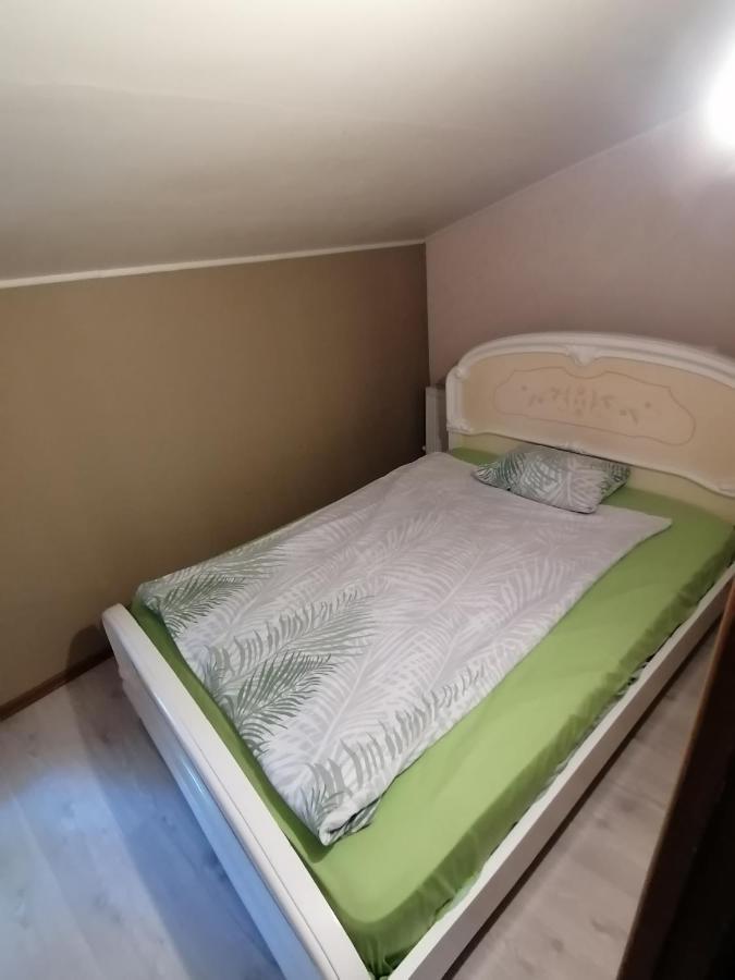 Apartment with Balcony,1249493308:JPEG