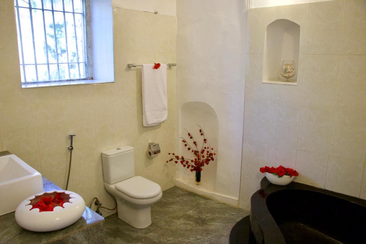 Deluxe King Room,1267467889:JPEG