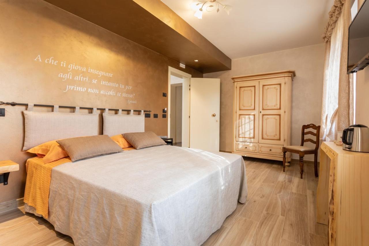 Double Room with Private Bathroom,1268030881:JPEG