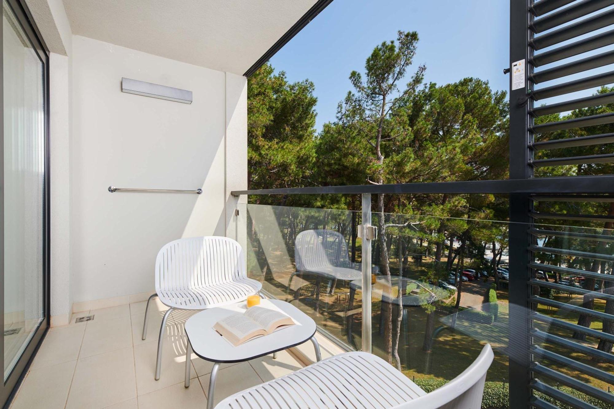 Superior Kamer met Balkon - Parkzijde