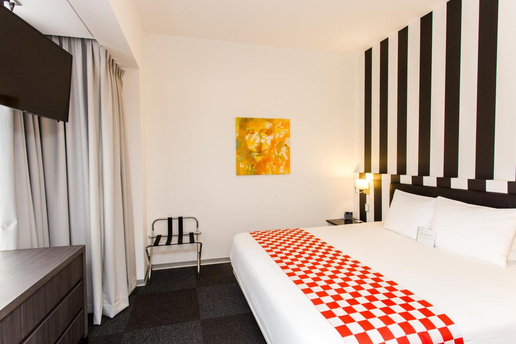 Suíte Júnior com Cama King-size - Não Fumantes