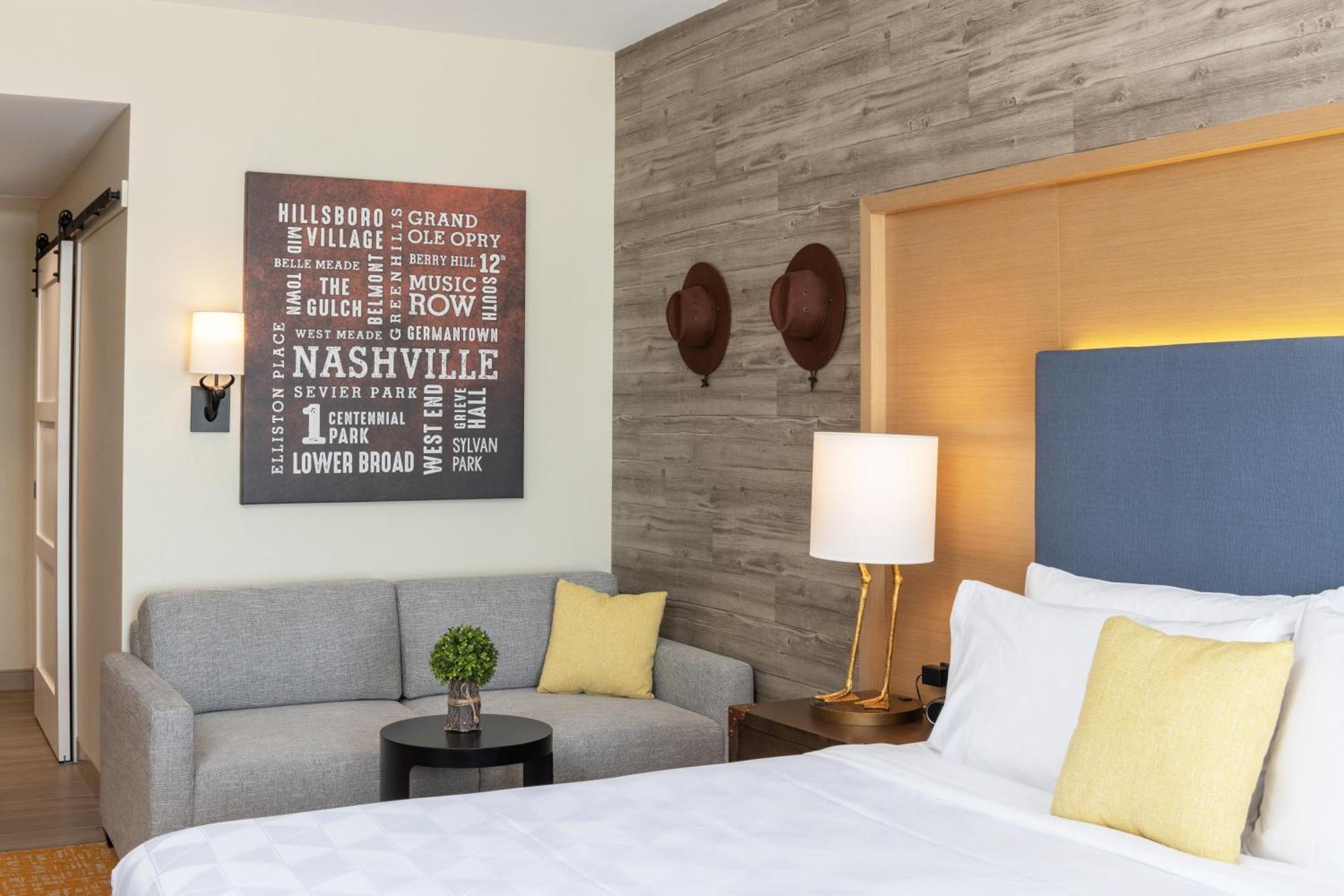 Standard Queen Room with Two Queen Beds and Walk-In Shower,1624799329:JPEG