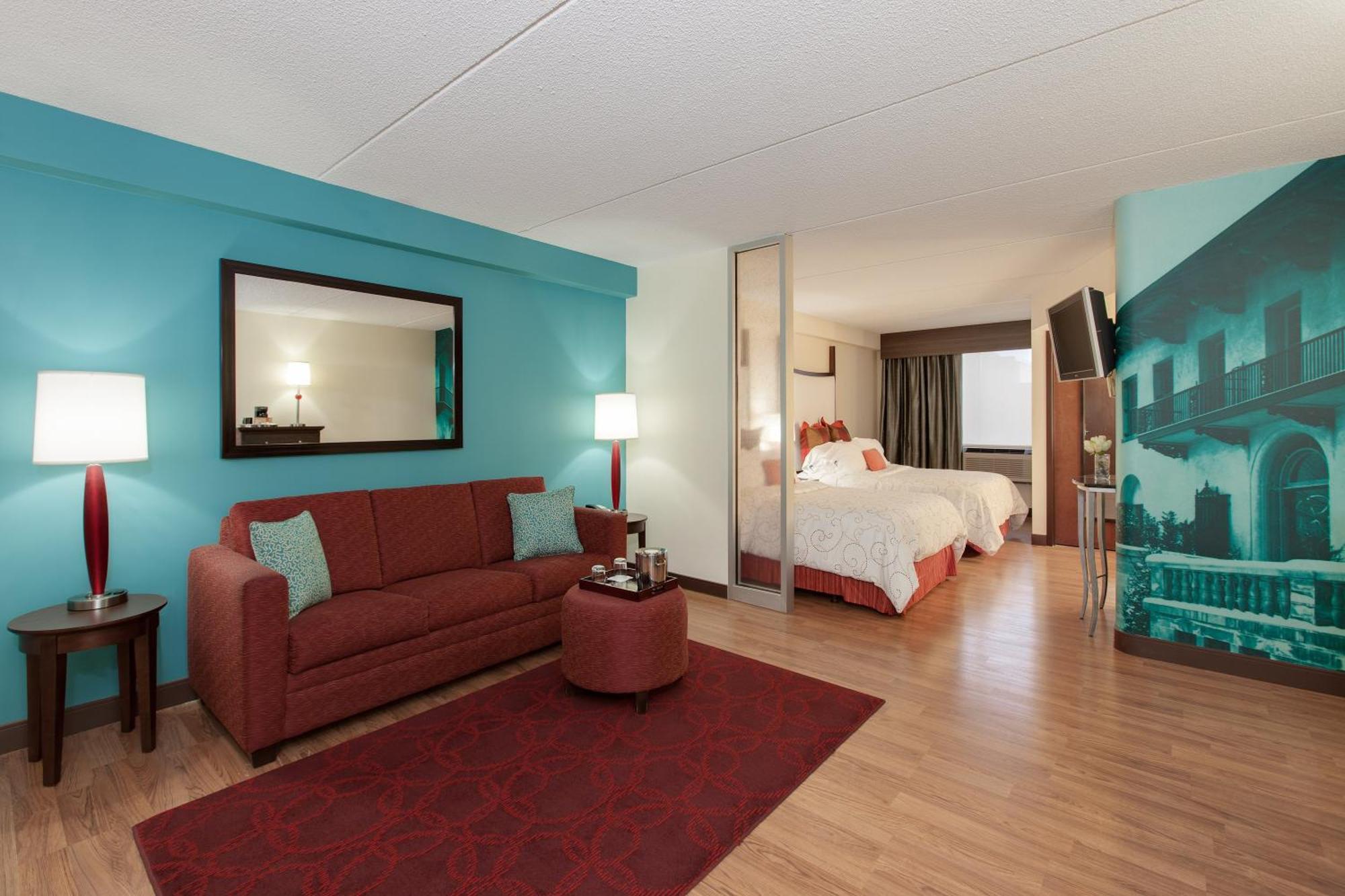 Wellness Double Room Two Double Beds Glass Enclosed Shower,1280759125:JPEG
