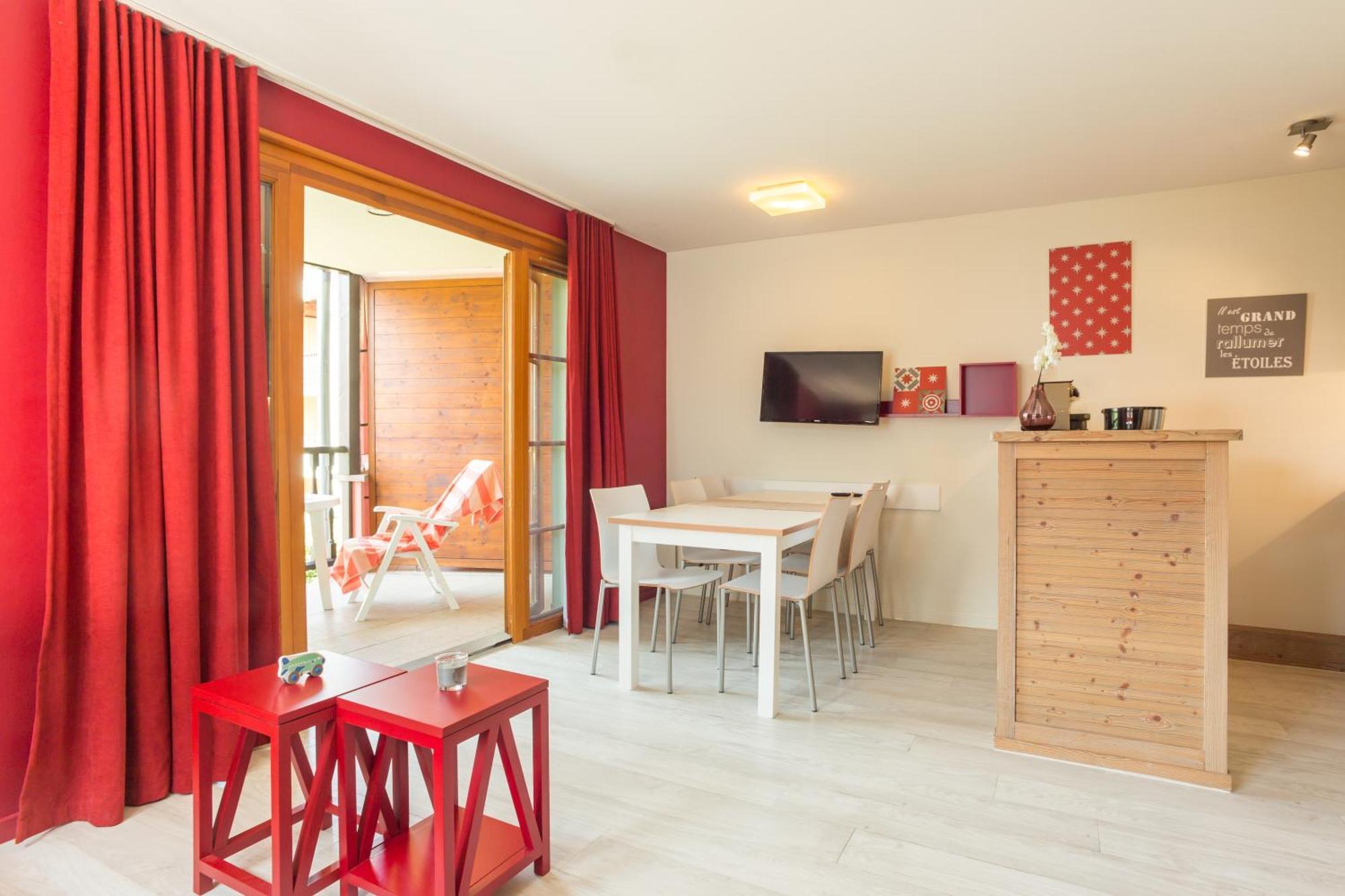 Appartement 1 Chambre avec Coin Nuit dans Alcôve - Vue sur Jardin (6 Personnes)