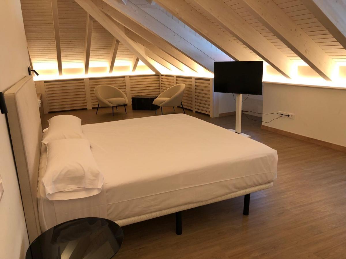 Suite Lit Queen-Size avec Baignoire Spa