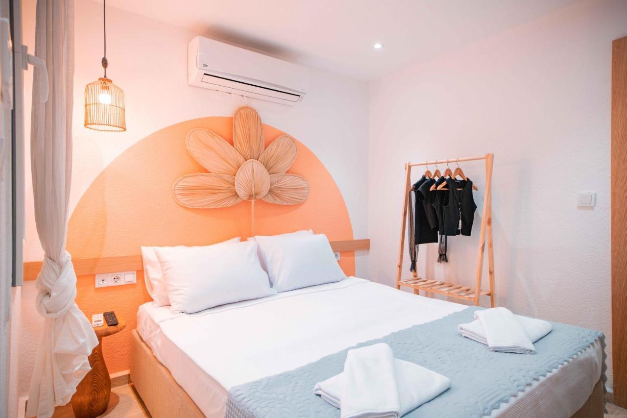 Economy Double Room,1293333661:JPEG