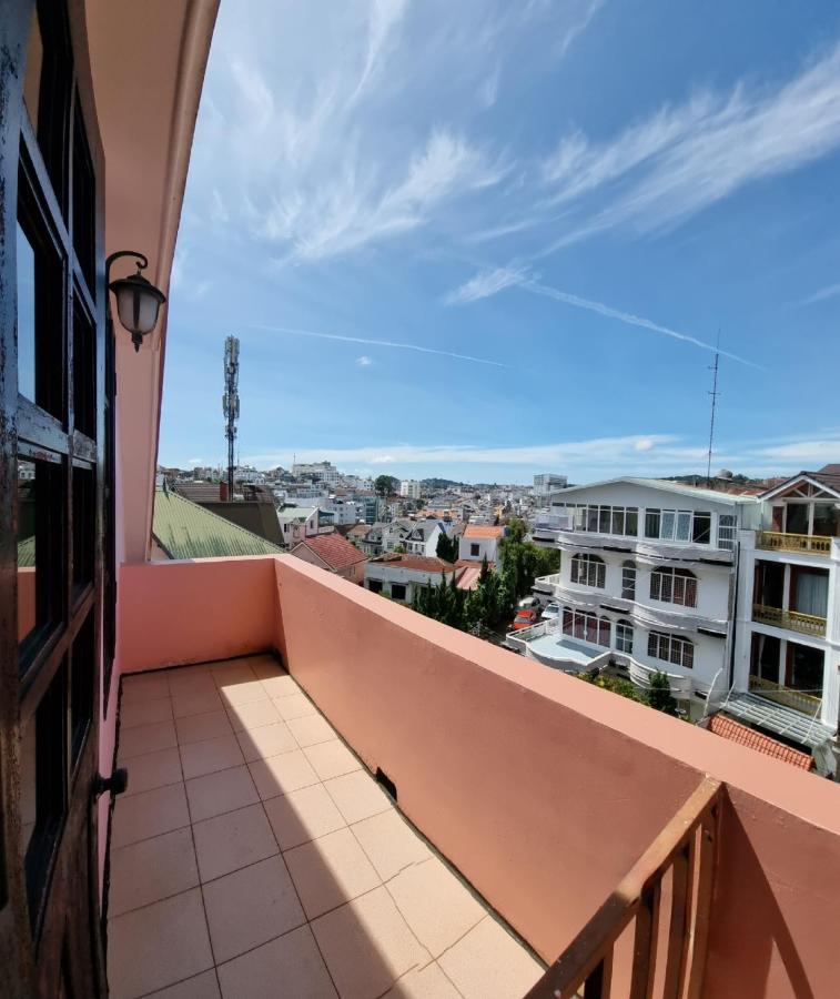 Double Room with Balcony,1404949076:JPEG