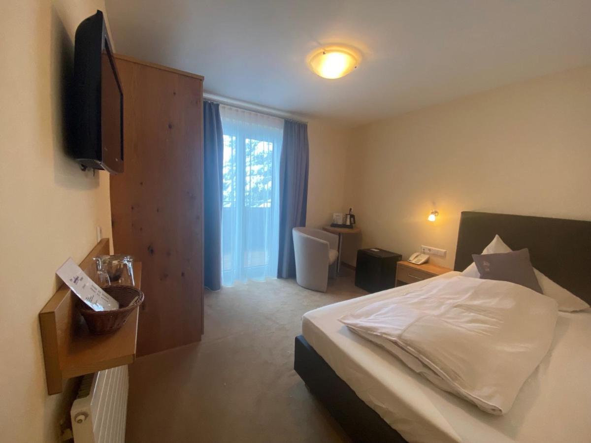 Single Room,1299501136:JPEG