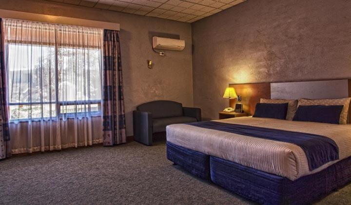 King Room