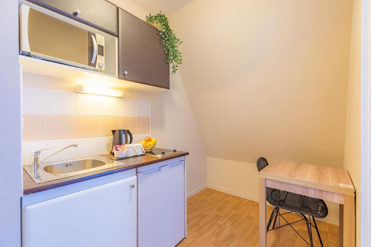 Studio Apartment,1330715891:JPEG