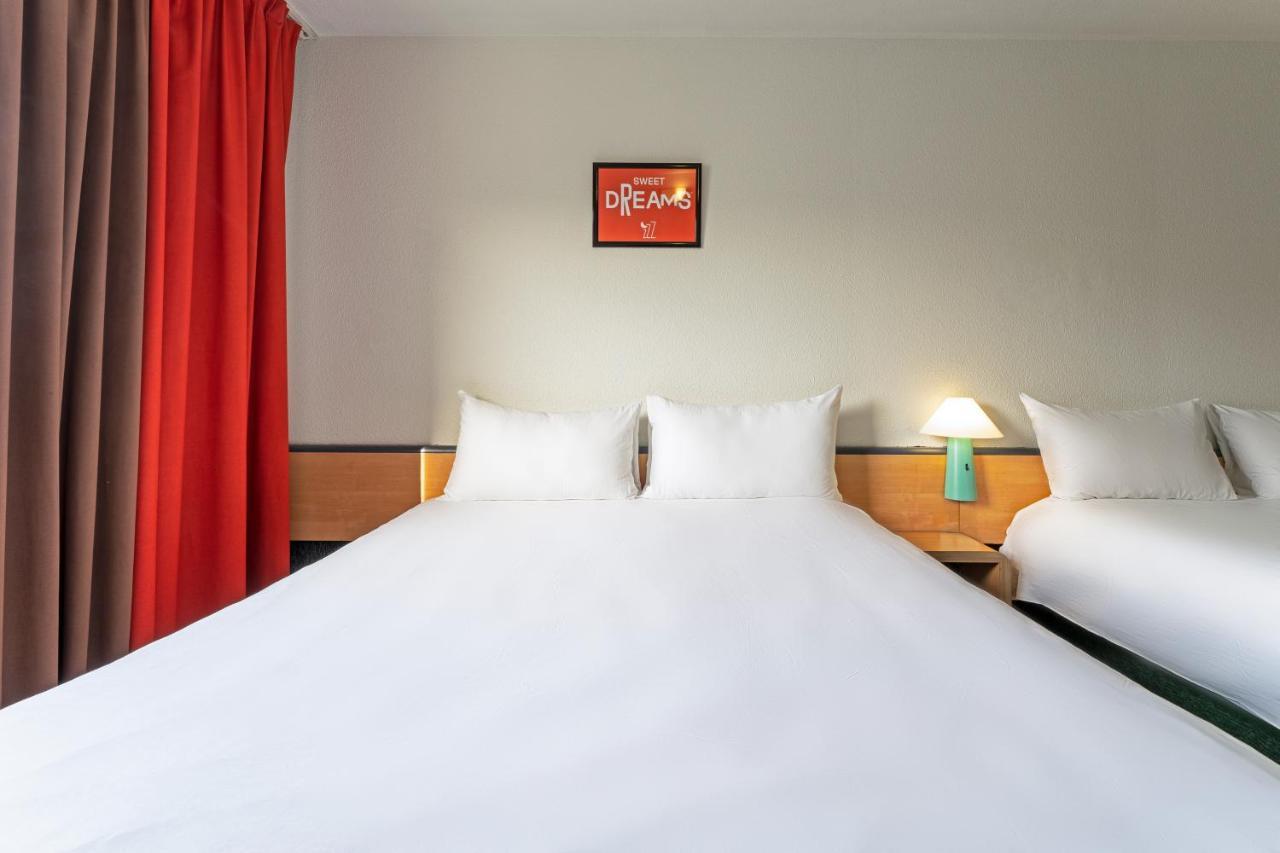Standard Double Room with Two Double Beds,1349965336:JPEG