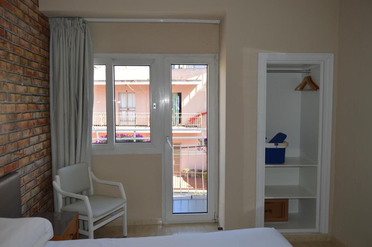 Double Room,1758325172:JPEG