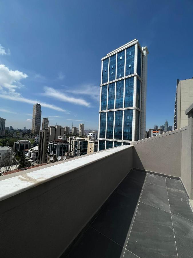Suite with Balcony,1389773522:JPEG