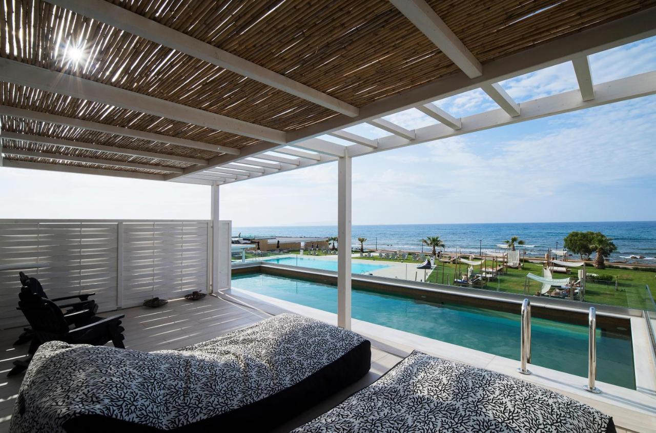 Suite - Vue sur Mer - Piscine Commune