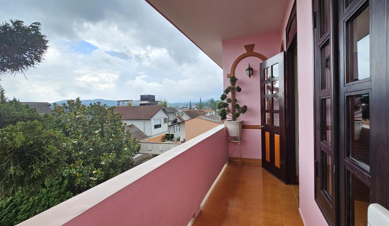 Twin Room with Balcony,1498770139:JPEG
