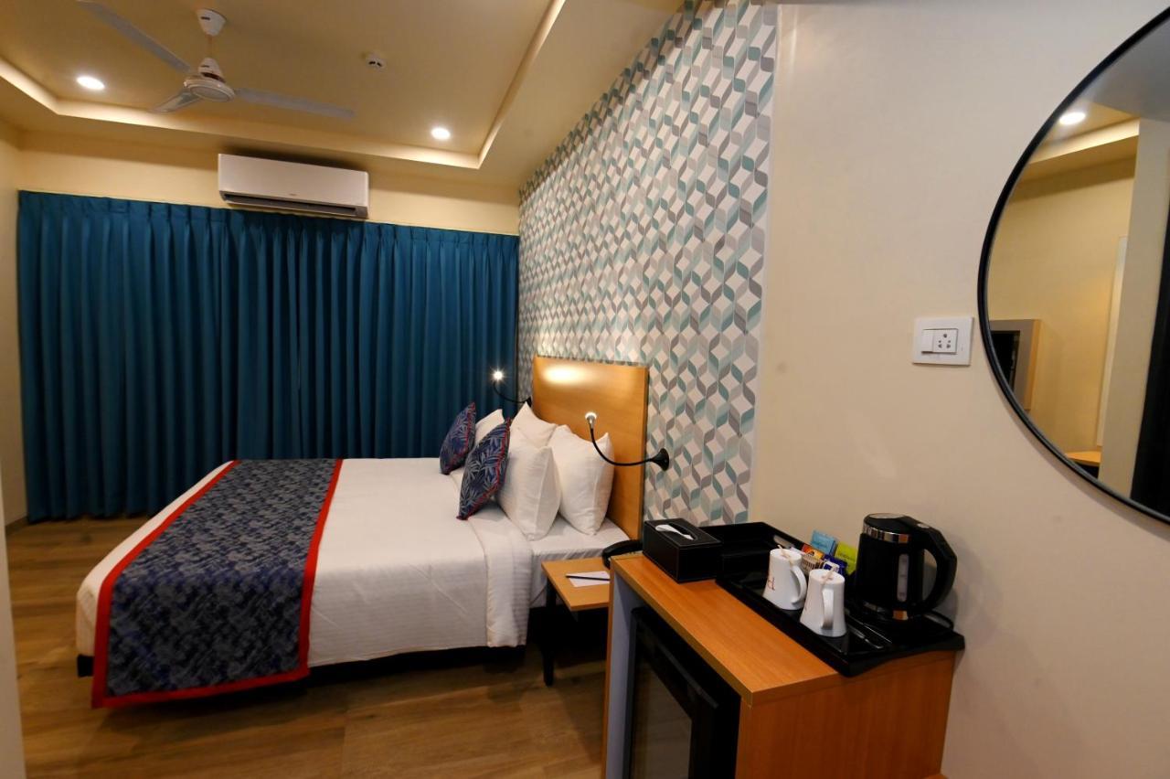 Double Room,1469774042:JPEG