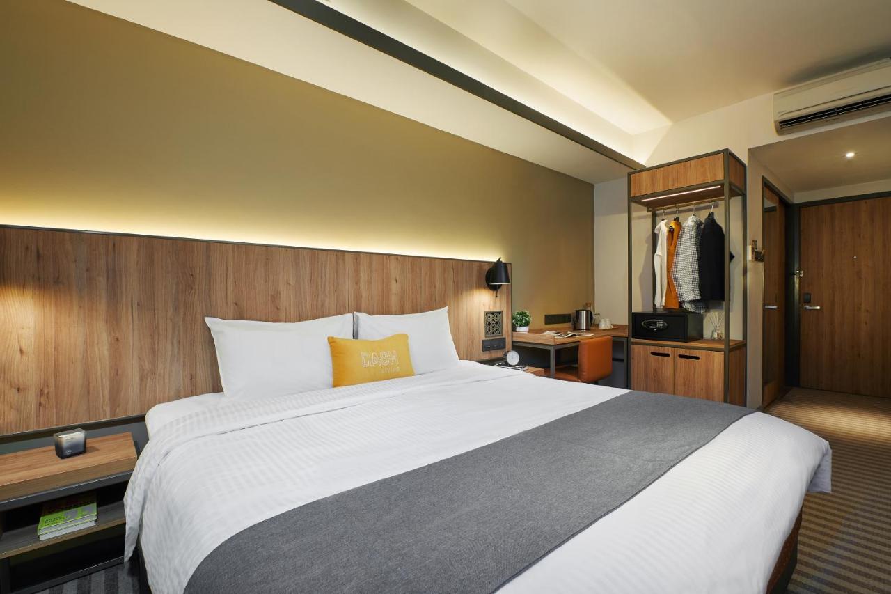 Comfy Double Room,1471589195:JPEG