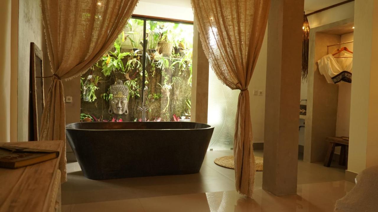 Deluxe Double Room with Bath,1487623843:JPEG