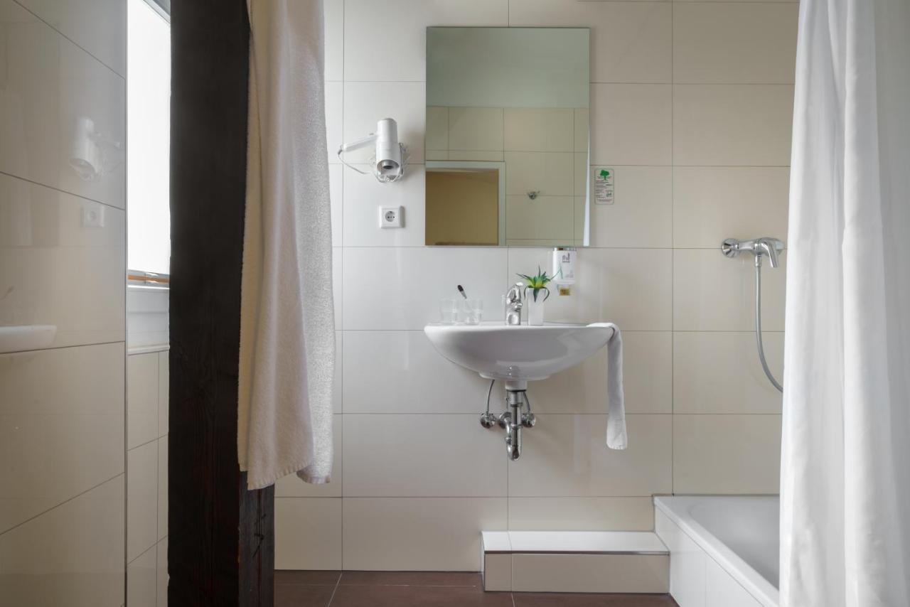 Vierbettzimmer