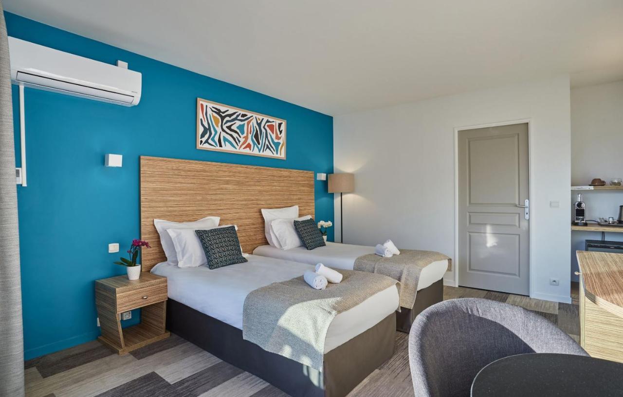 Double Room,1498550554:JPEG