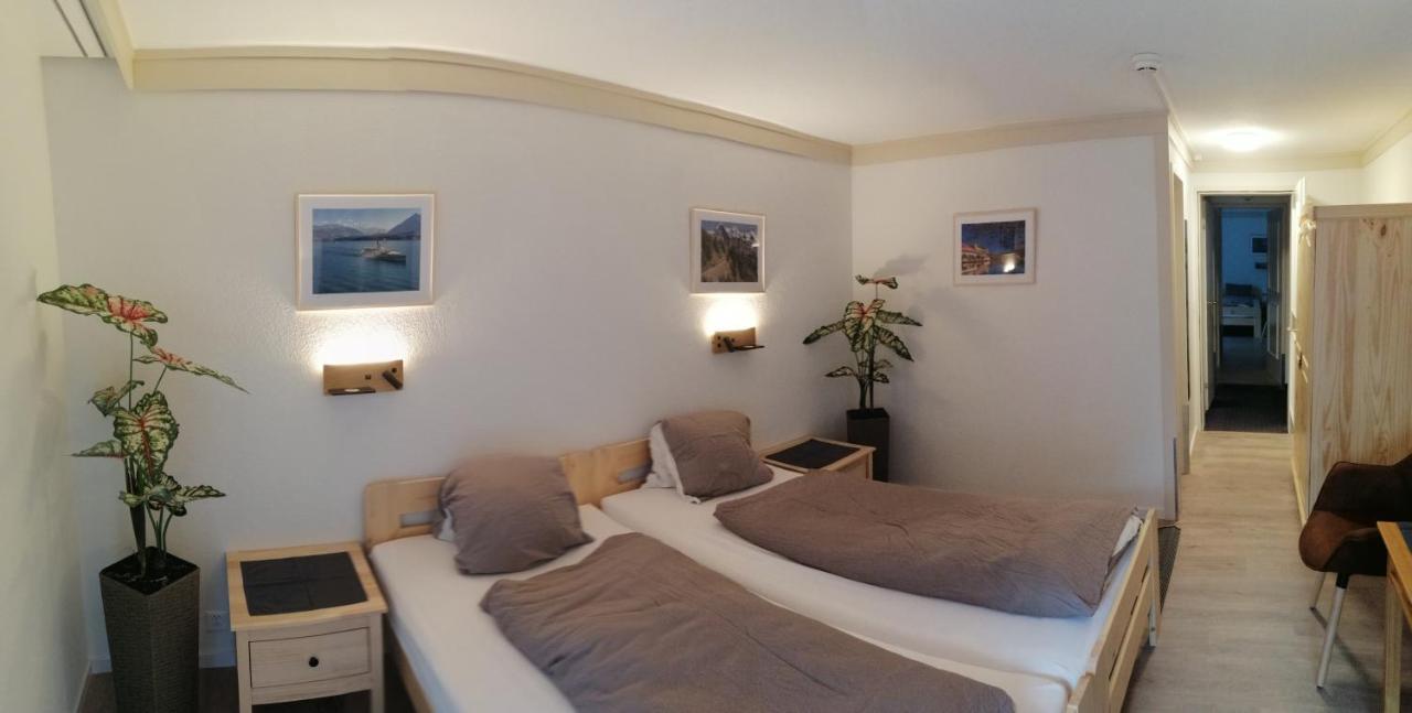 Quarto Deluxe com Cama de Casal ou 2 de Solteiro