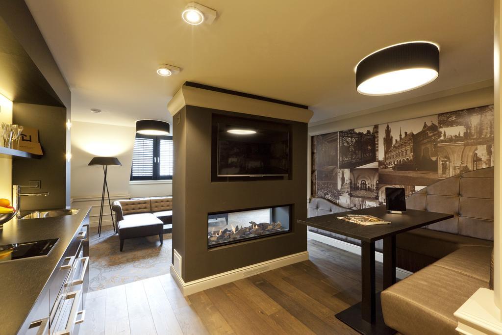 Executive Suite with Spa Bath (2 Adults),224009711:JPEG