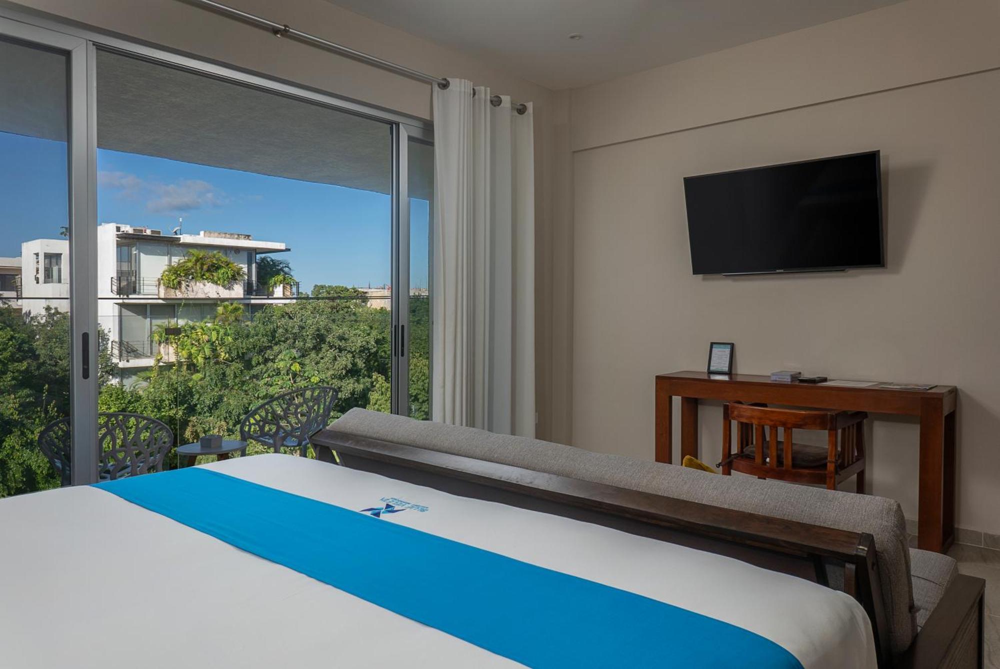 King Suite Balcony,1536298192:JPEG