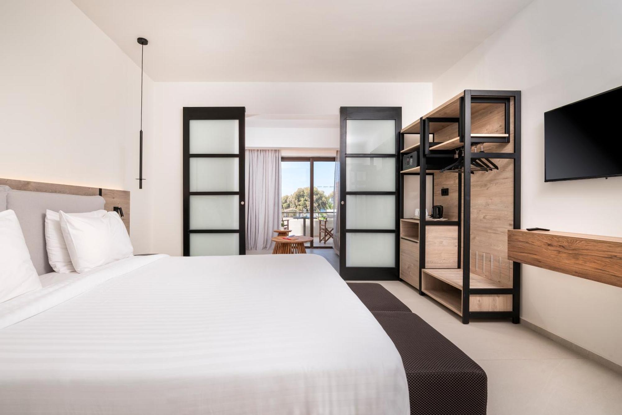 One-Bedroom Suite,1543043941:JPEG