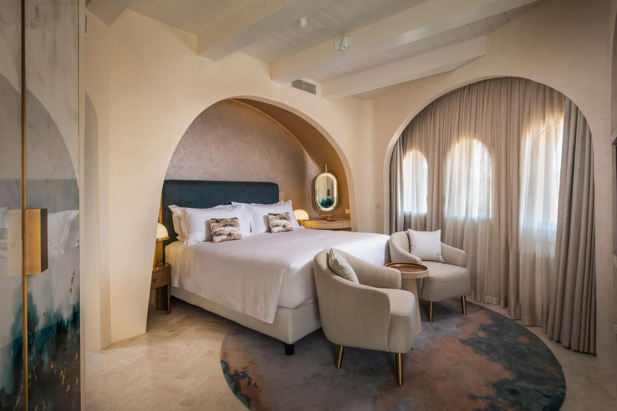 Harrods Suite, 3 king bed, sea view, terrace, plunge pool,1541858389:JPEG