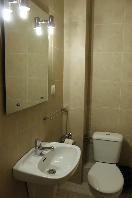 Double or Twin Room with Private Bathroom and View,239458885:JPEG