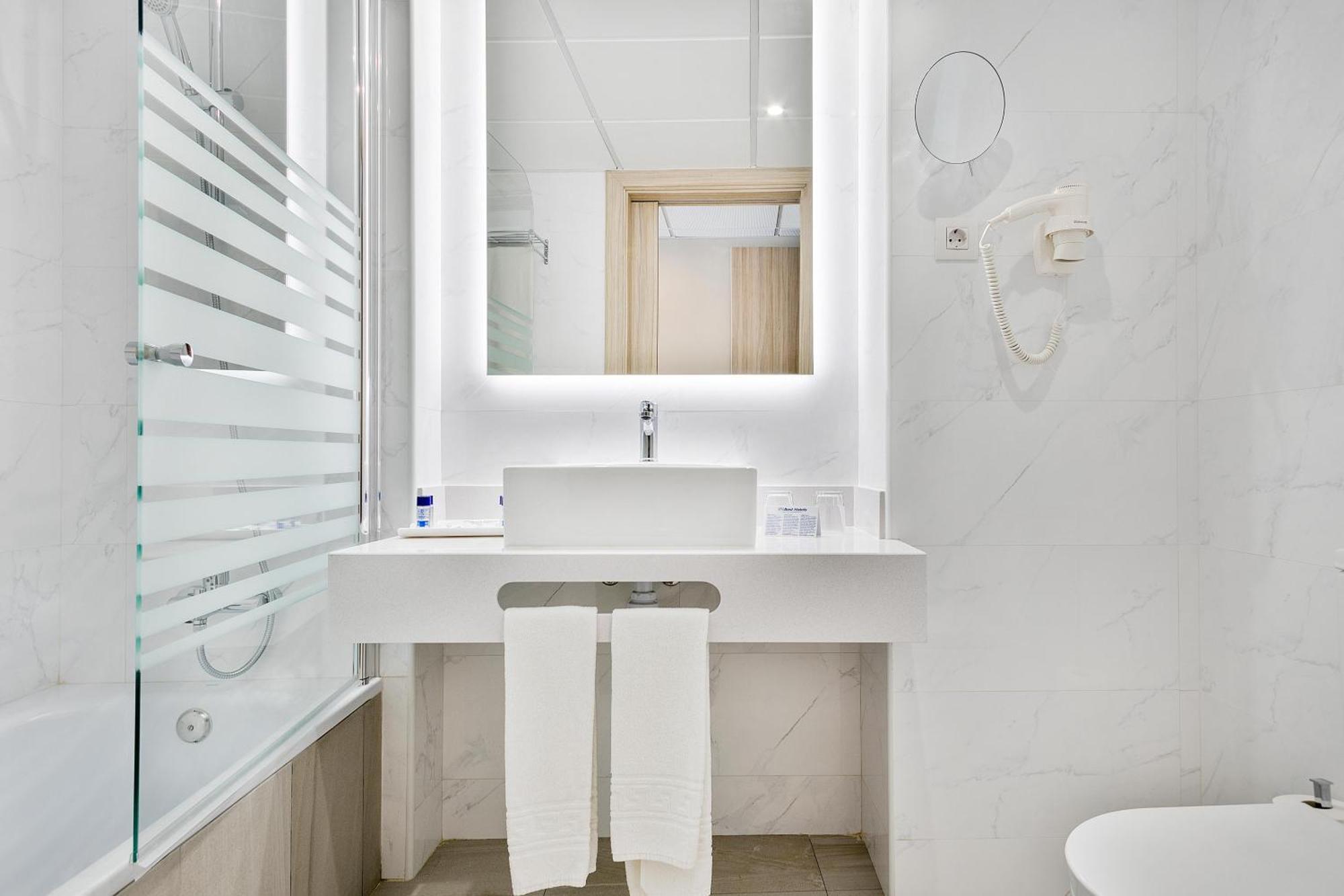 Twin Room (2 Adults),1546256008:JPEG