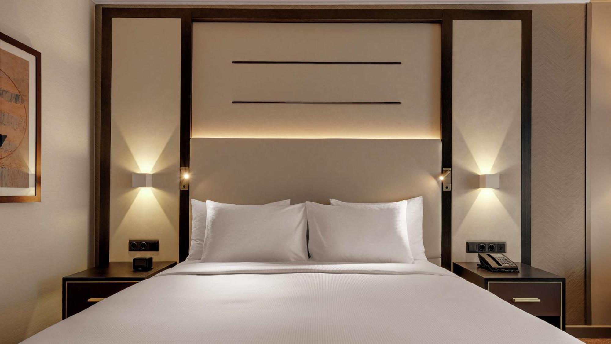 Chambre Lit King-Size - Vue sur Cour