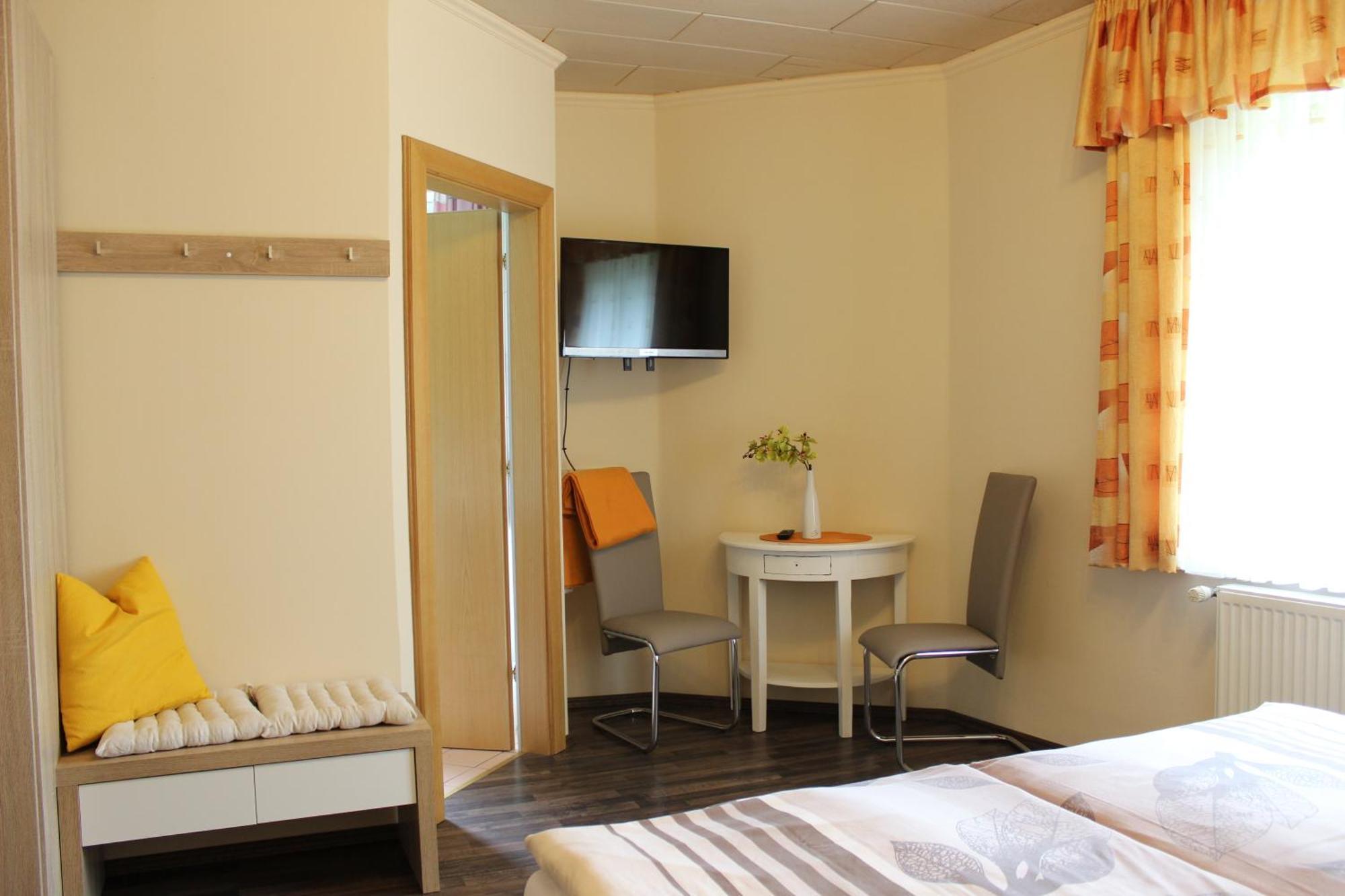 Double Room,1567053644:JPEG
