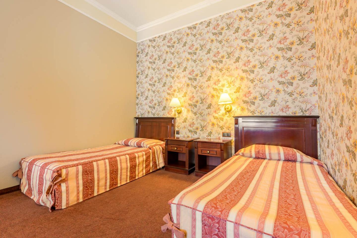 Standard Twin Room,1571278769:JPEG