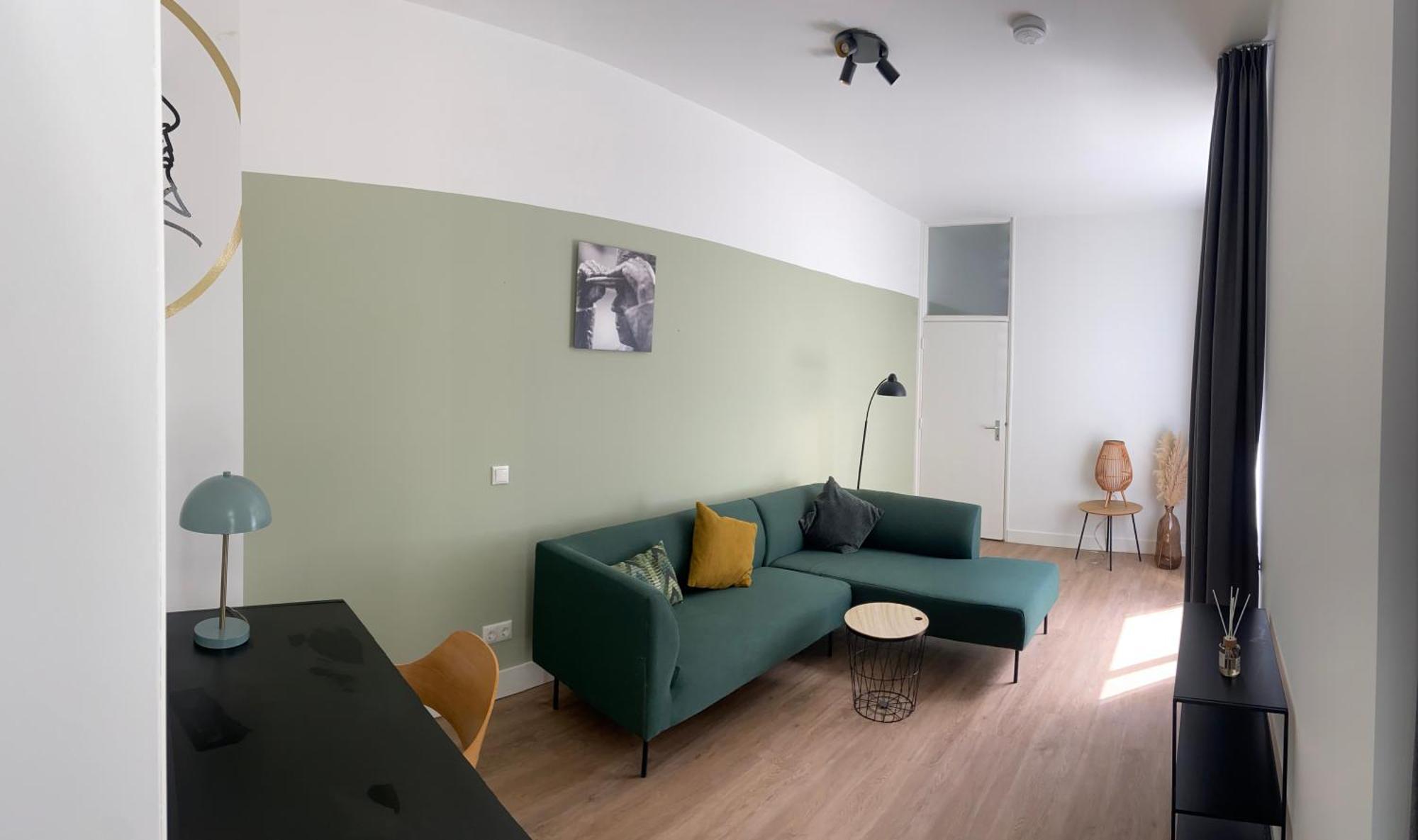 Superior Apartment with City View