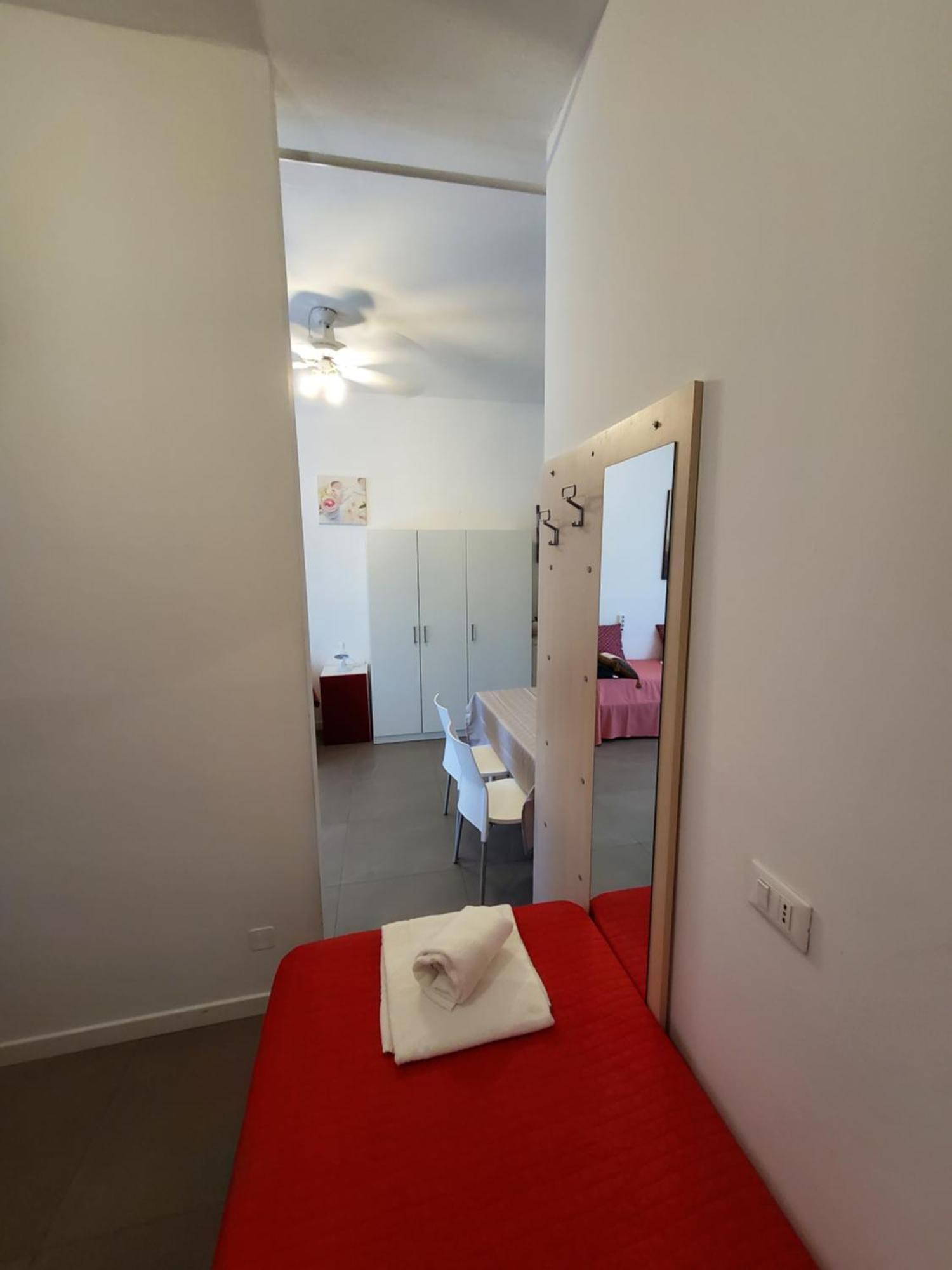 Standard Studio,1598982685:JPEG