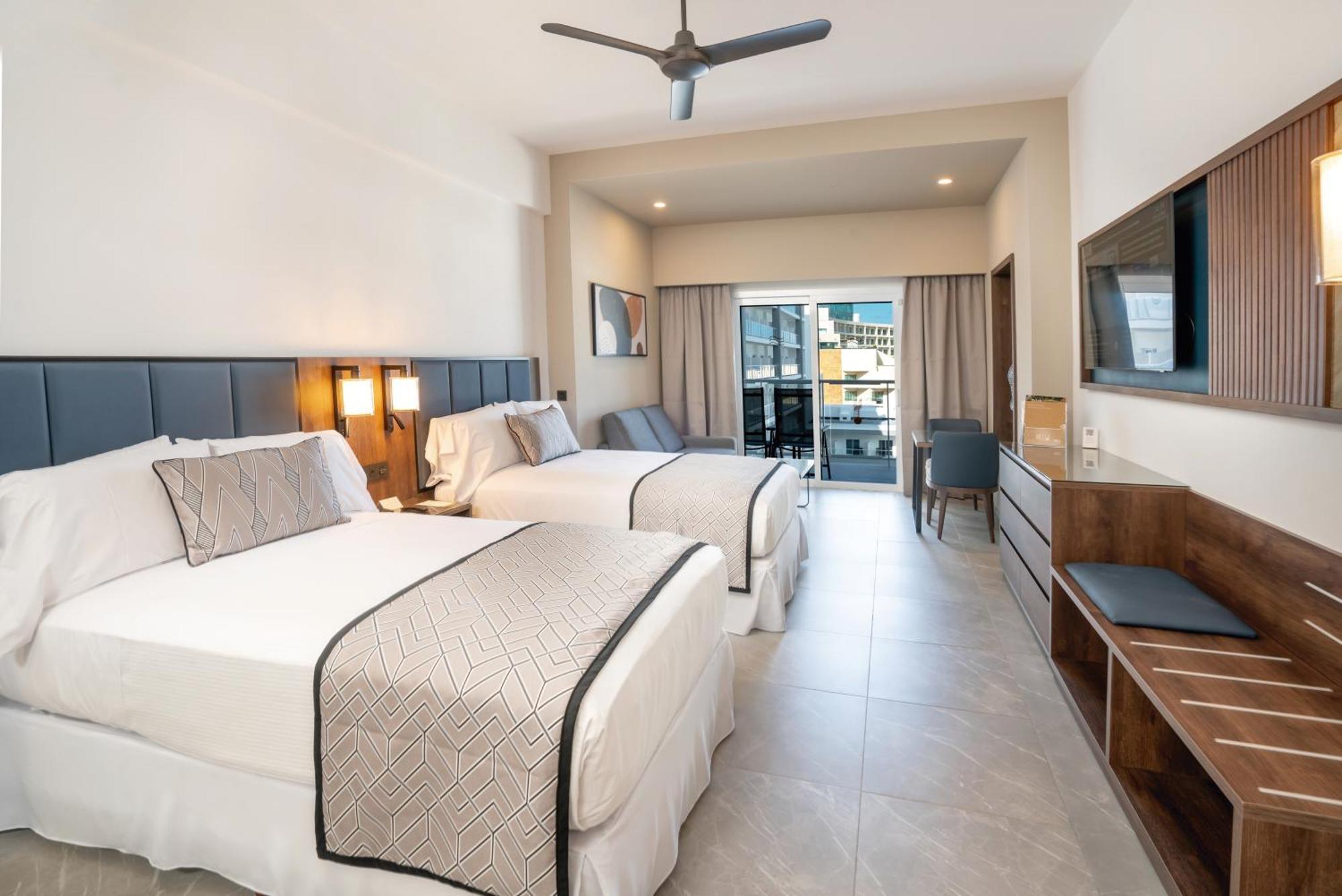 Junior Suite mit teilweisem Meerblick