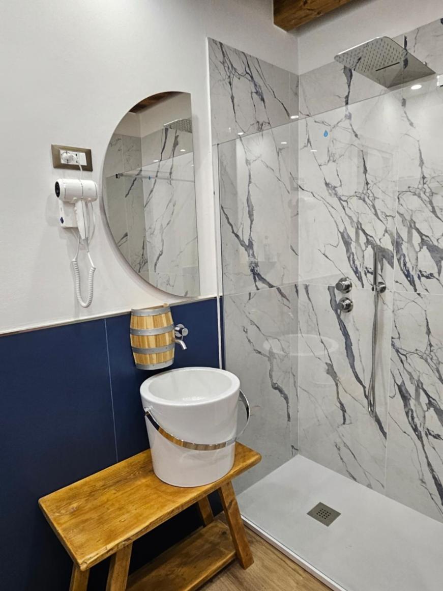 Suite Queen con Vasca Idromassaggio