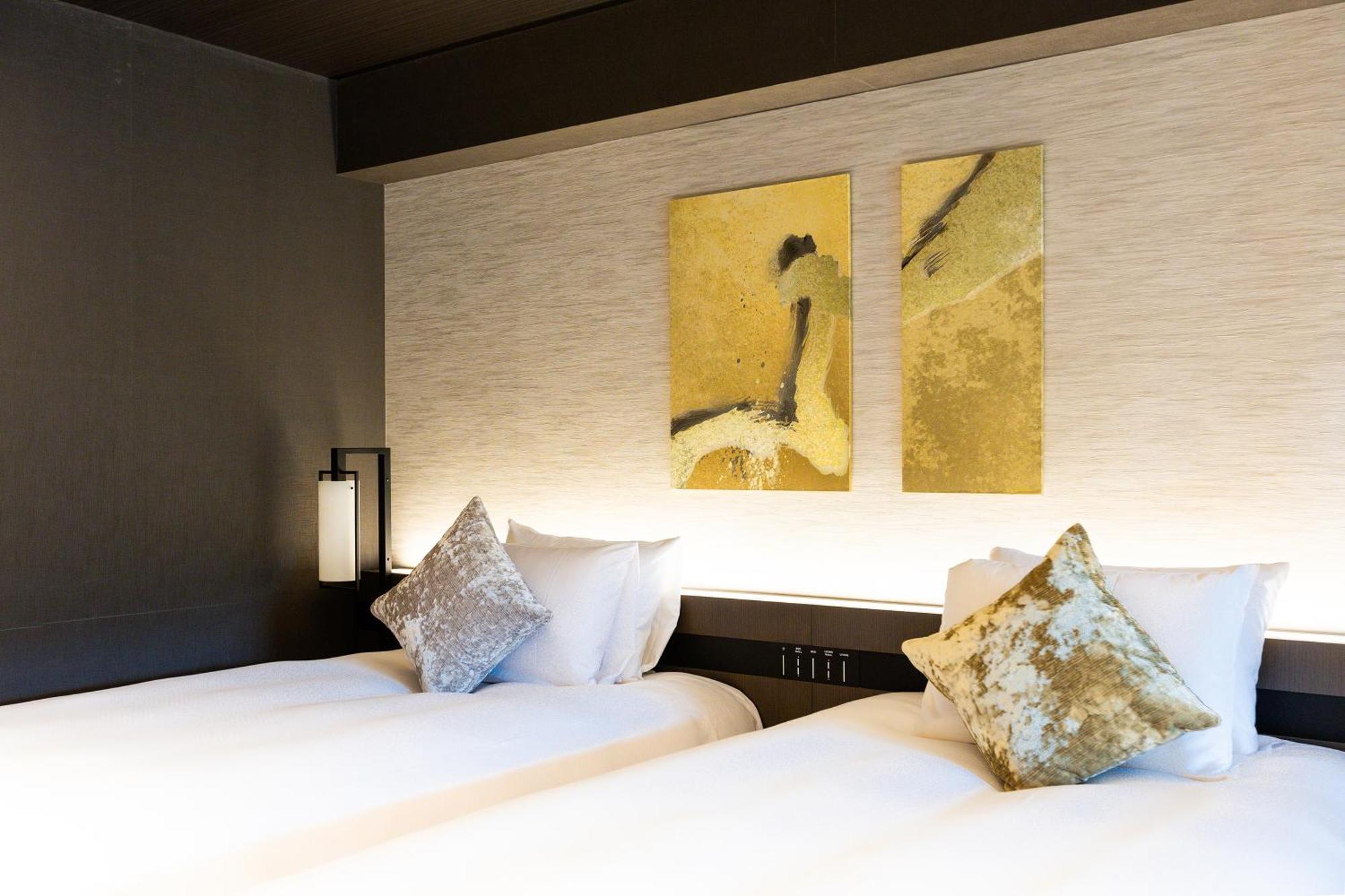 West Wing-Twin Room with Open-Air Bath Western Style / Japanses Dinner Entry 17:00～18:00